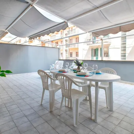 Sardinia Re - Francesca's Flat - Free Parking Alghero