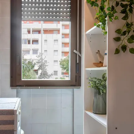 Sardinia Re - Francesca's Flat - Free Parking *