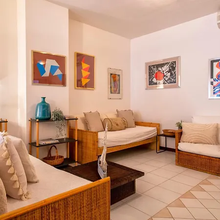 Sardinia Re - Francescas Flat - Free Parking