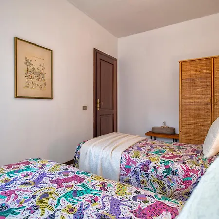 Sardinia Re - Francesca's Flat - Free Parking Alghero