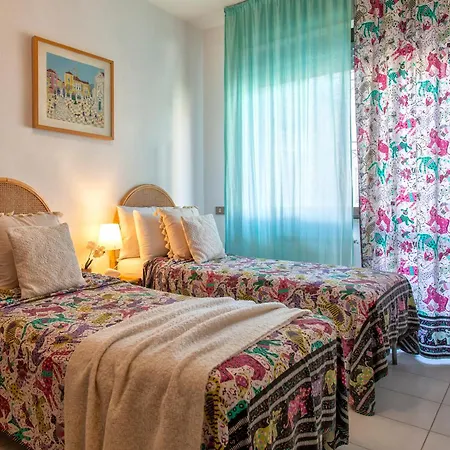 Sardinia Re - Francescas Flat - Free Parking