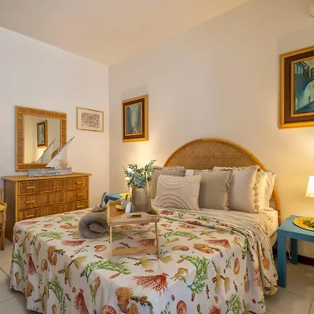 Sardinia Re - Francescas Flat - Free Parking